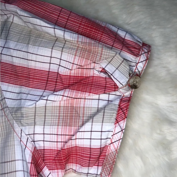 Button Up T-shirt - Picture 7 of 8